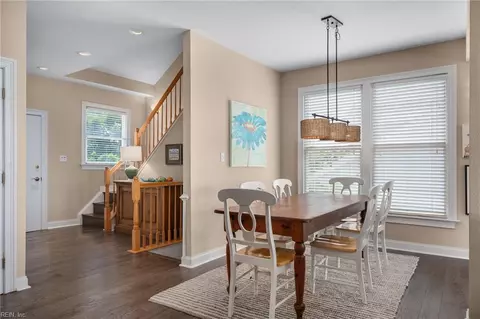 Dining - 129 Jay Crest Rd #A, Kitty Hawk, NC 27949 photo 3 of 4