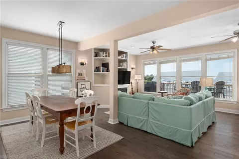 Dining - 129 Jay Crest Rd #A, Kitty Hawk, NC 27949 photo 1 of 4