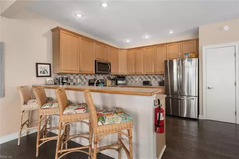 Kitchen - 129 Jay Crest Rd #A, Kitty Hawk, NC 27949 photo 2 of 6
