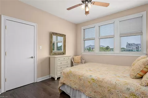 Bedroom - 129 Jay Crest Rd #A, Kitty Hawk, NC 27949 photo 2 of 6