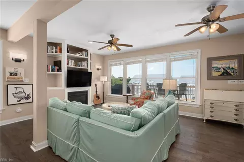 Living - 129 Jay Crest Rd #A, Kitty Hawk, NC 27949 photo 1 of 9