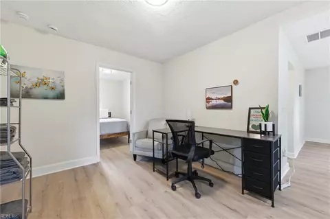 Other - 406 Colonial Ave, Hampton, VA 23661 photo 1 of 3