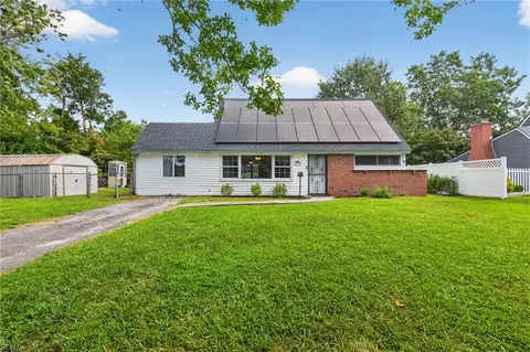 6112 Grimes Ct, Norfolk, VA 23518