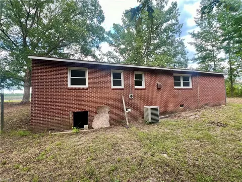 Exterior - 18688 Orbit Rd, Windsor, VA 23487 photo 2 of 2