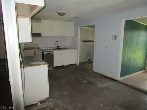 Other - 2011 Seward Dr, Hampton, VA 23663 photo 3 of 4