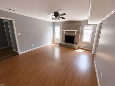 Living - 72 Apollo Dr, Hampton, VA 23669 photo 3 of 6
