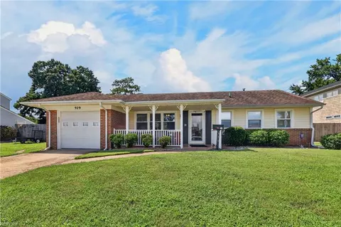 929 Sunnyside Dr, Virginia Beach, VA 23464