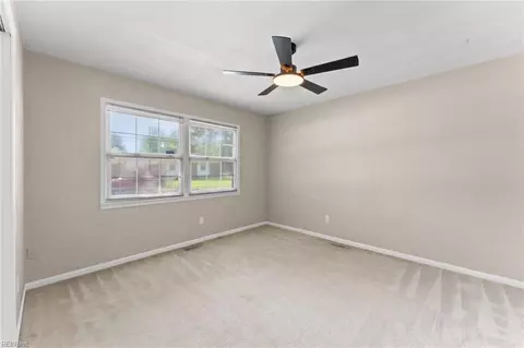 Bedroom - 105 Kove Dr, Hampton, VA 23669 photo 5 of 6