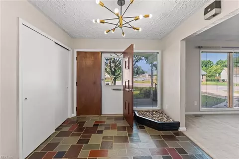 Entry Way - 105 Kove Dr, Hampton, VA 23669 photo 1 of 1