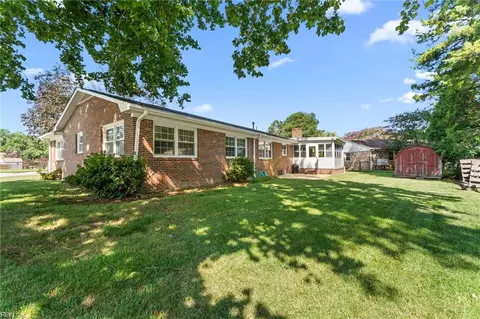 Exterior - 105 Kove Dr, Hampton, VA 23669 photo 8 of 9