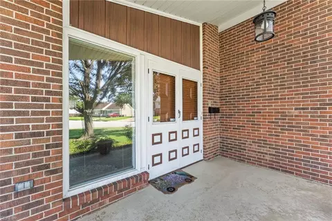 Exterior - 105 Kove Dr, Hampton, VA 23669 photo 3 of 9