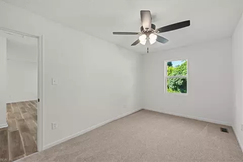 Bedroom - 8231 Simons Dr, Norfolk, VA 23505 photo 6 of 10