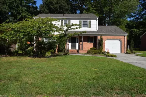 835 Isham Pl, Newport News, VA 23608