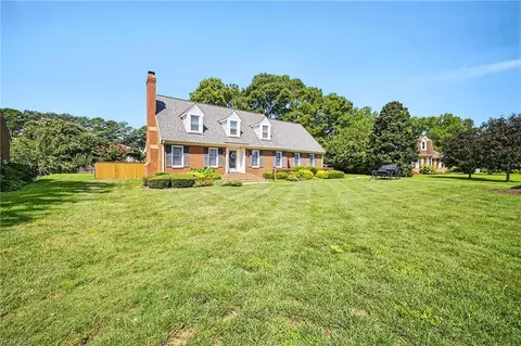 Other - 2047 Ames Cir N Cir, Chesapeake, VA 23321 photo 11 of 12
