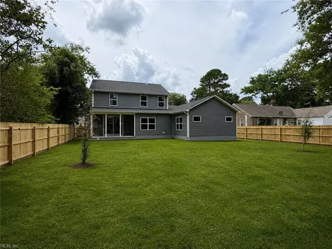 Exterior - 128 Blake Rd, Norfolk, VA 23505 photo 6 of 7