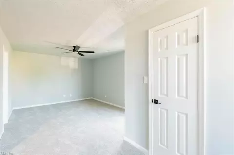 Bedroom - 219 Loch Cir #CIR, Hampton, VA 23669 photo 1 of 4
