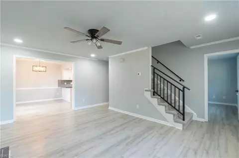 Living - 219 Loch Cir #CIR, Hampton, VA 23669 photo 4 of 4