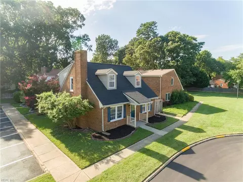 View/Area - 219 Loch Cir #CIR, Hampton, VA 23669 photo 2 of 4