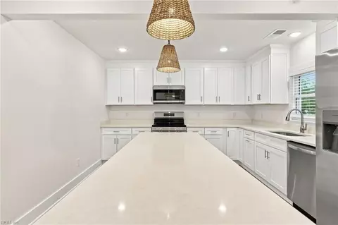 Kitchen - 112 Buckroe Ave, Hampton, VA 23664 photo 2 of 5