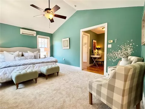 Bedroom - 119 Linden Avenue Ave, Hampton, VA 23669 photo 2 of 6