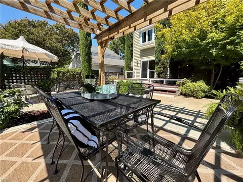 Exterior - 119 Linden Avenue Ave, Hampton, VA 23669 photo 5 of 5