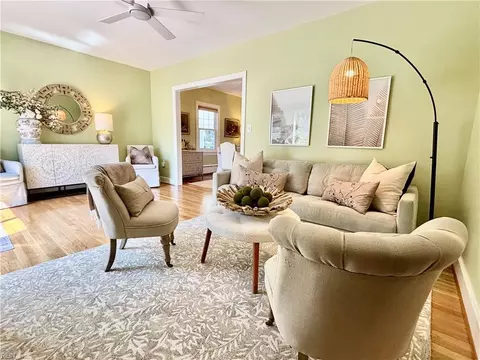 Living - 119 Linden Avenue Ave, Hampton, VA 23669 photo 4 of 4