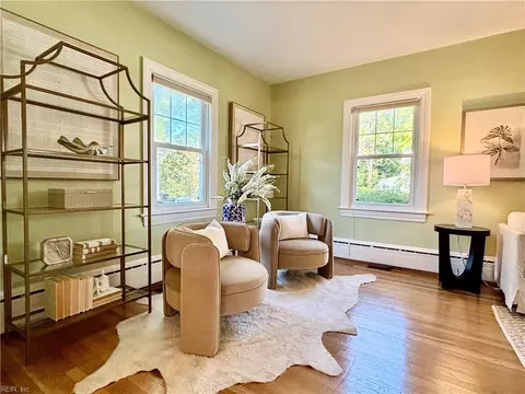 Living - 119 Linden Avenue Ave, Hampton, VA 23669 photo 3 of 4