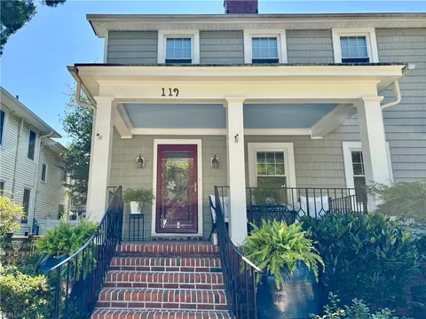 Exterior - 119 Linden Avenue Ave, Hampton, VA 23669 photo 1 of 5