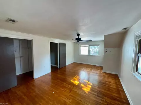 Bedroom - 1324 Milton St, Norfolk, VA 23505 photo 4 of 9