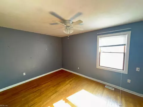 Bedroom - 1324 Milton St, Norfolk, VA 23505 photo 1 of 9