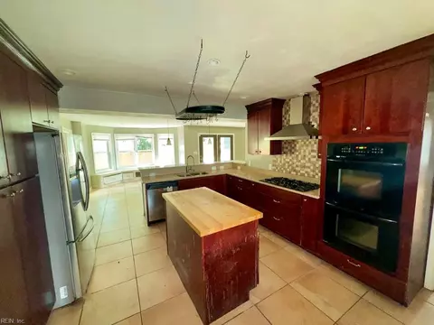 Kitchen - 1324 Milton St, Norfolk, VA 23505 photo 1 of 2