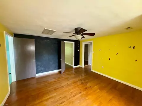 Bedroom - 1324 Milton St, Norfolk, VA 23505 photo 6 of 9