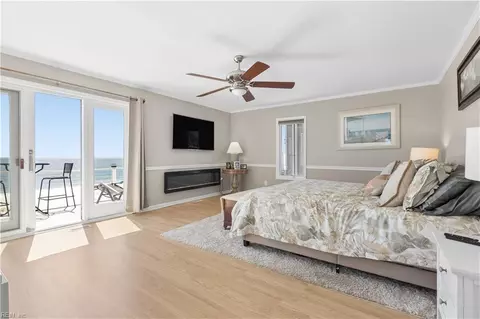 Bedroom - 3 Thimble Shoals Ct, Hampton, VA 23664 photo 1 of 4