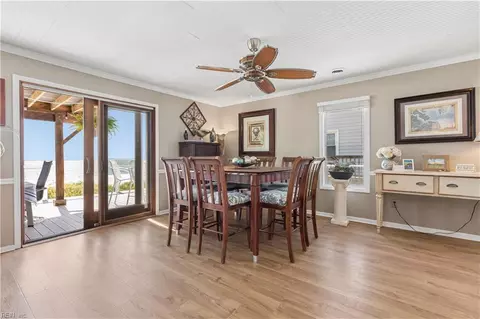 Dining - 3 Thimble Shoals Ct, Hampton, VA 23664 photo 1 of 1