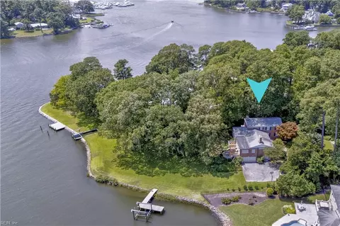 815 Cavalier Dr, Virginia Beach, VA 23451