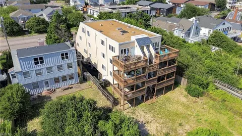 View/Area - 1300 E Ocean View Ave #D, Norfolk, VA 23503 photo 10 of 17