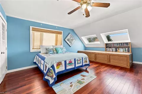 Bedroom - 1300 E Ocean View Ave #D, Norfolk, VA 23503 photo 3 of 3