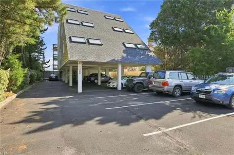 Exterior - 1300 E Ocean View Ave #D, Norfolk, VA 23503 photo 7 of 11