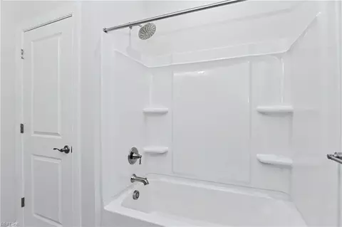 Bath - 2114 Edwin Dr, Chesapeake, VA 23322 photo 6 of 6