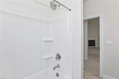 Bath - 2114 Edwin Dr, Chesapeake, VA 23322 photo 4 of 6