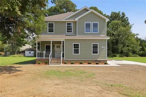 Exterior - 24 Langston Blvd #A, Hampton, VA 23666 photo 3 of 6