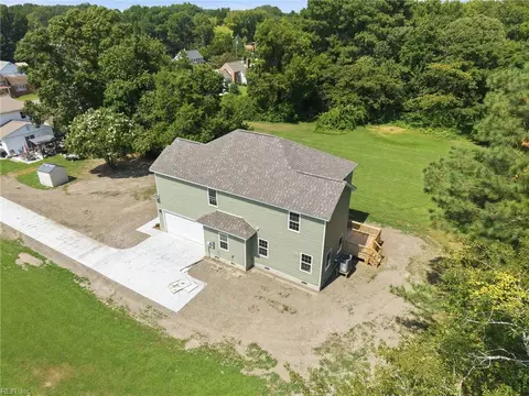 View/Area - 24 Langston Blvd #A, Hampton, VA 23666 photo 3 of 6