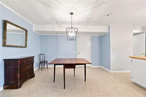 Dining - 1050 Windjammer Dr, Hampton, VA 23669 photo 1 of 1
