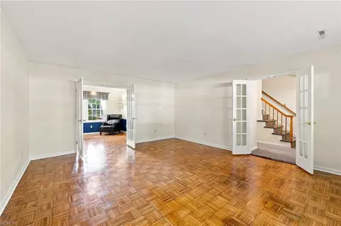 Living - 1050 Windjammer Dr, Hampton, VA 23669 photo 1 of 6