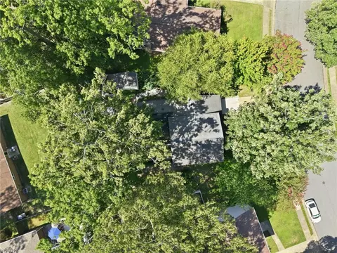 View/Area - 1050 Windjammer Dr, Hampton, VA 23669 photo 2 of 2