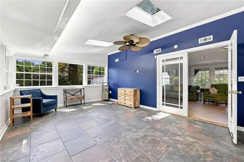 Other - 1050 Windjammer Dr, Hampton, VA 23669 photo 8 of 10