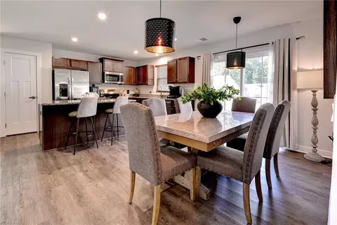 Dining - 200 Franklins Tower Bnd, Williamsburg, VA 23185 photo 2 of 2
