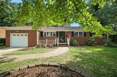 Exterior - 1234 Modoc Ave, Norfolk, VA 23503 photo 2 of 12