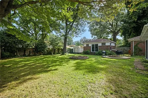 Exterior - 1234 Modoc Ave, Norfolk, VA 23503 photo 12 of 12