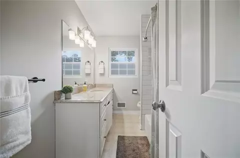 Bath - 1234 Modoc Ave, Norfolk, VA 23503 photo 1 of 5